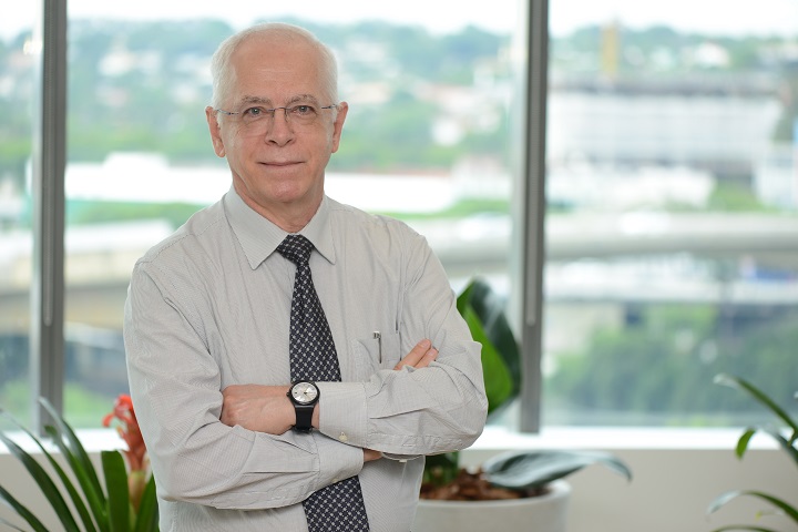 Dr. Celso Granato 12